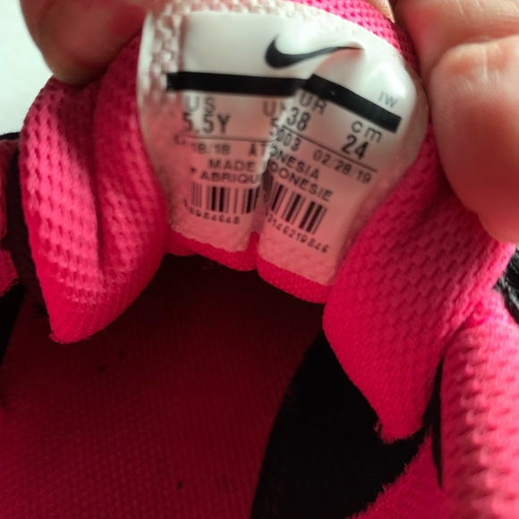 Nike Team Hustle Quick 2 - Picture 4 of 5